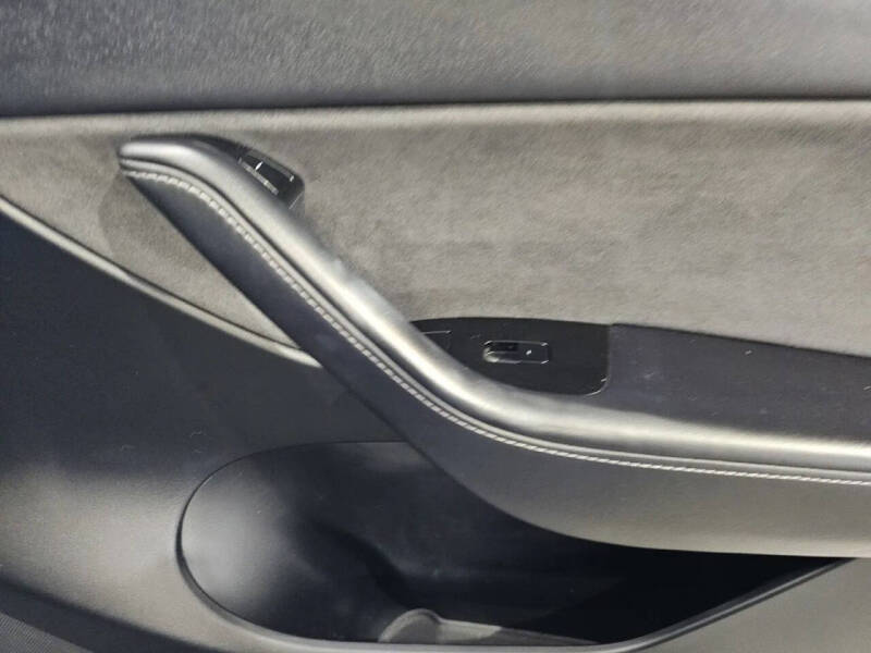2020 Tesla Model Y Performance