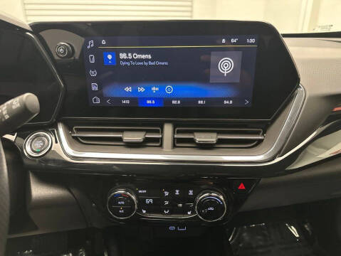 2025 Chevrolet Trax RS