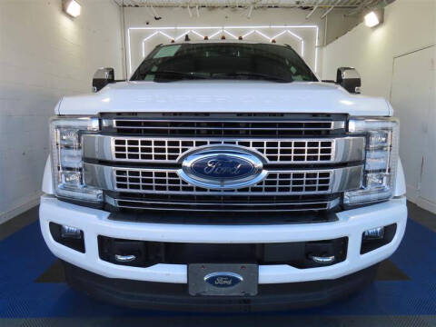 2019 Ford F-450 Super Duty Platinum