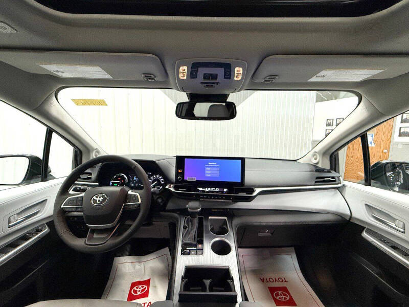2026 Toyota Sienna