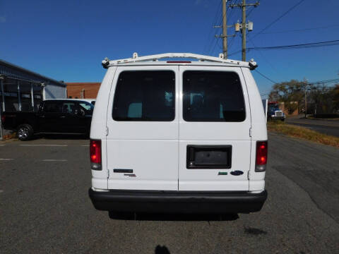 2014 Ford E-Series E-150