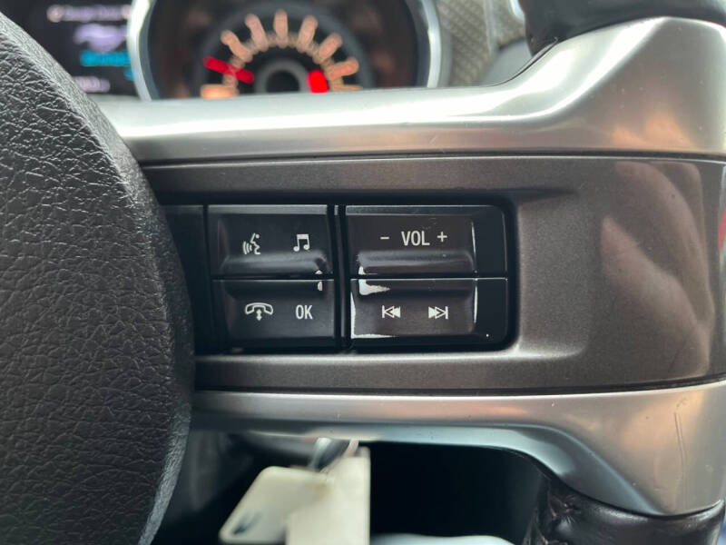 2013 Ford Mustang GT Premium