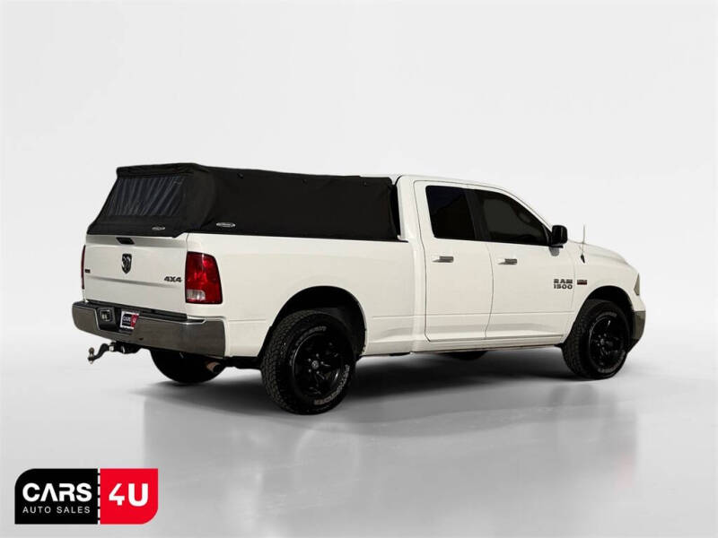 2017 RAM 1500 SLT