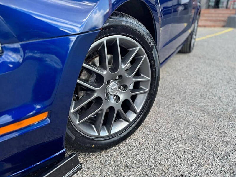 2014 Ford Mustang V6 Premium