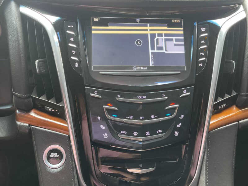 2018 Cadillac Escalade ESV Premium Luxury