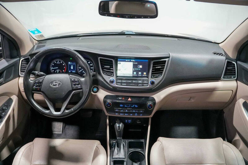 2017 Hyundai Tucson SE Plus