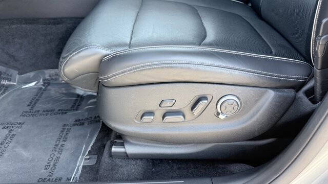 2023 Genesis Electrified GV70