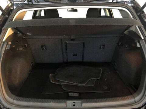 2017 Volkswagen e-Golf SE