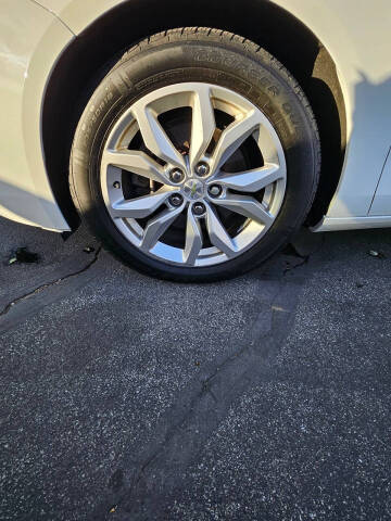 2017 Chevrolet Impala LT