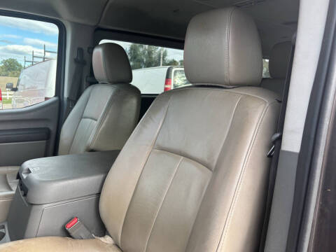 2018 Nissan NV 3500 HD SL