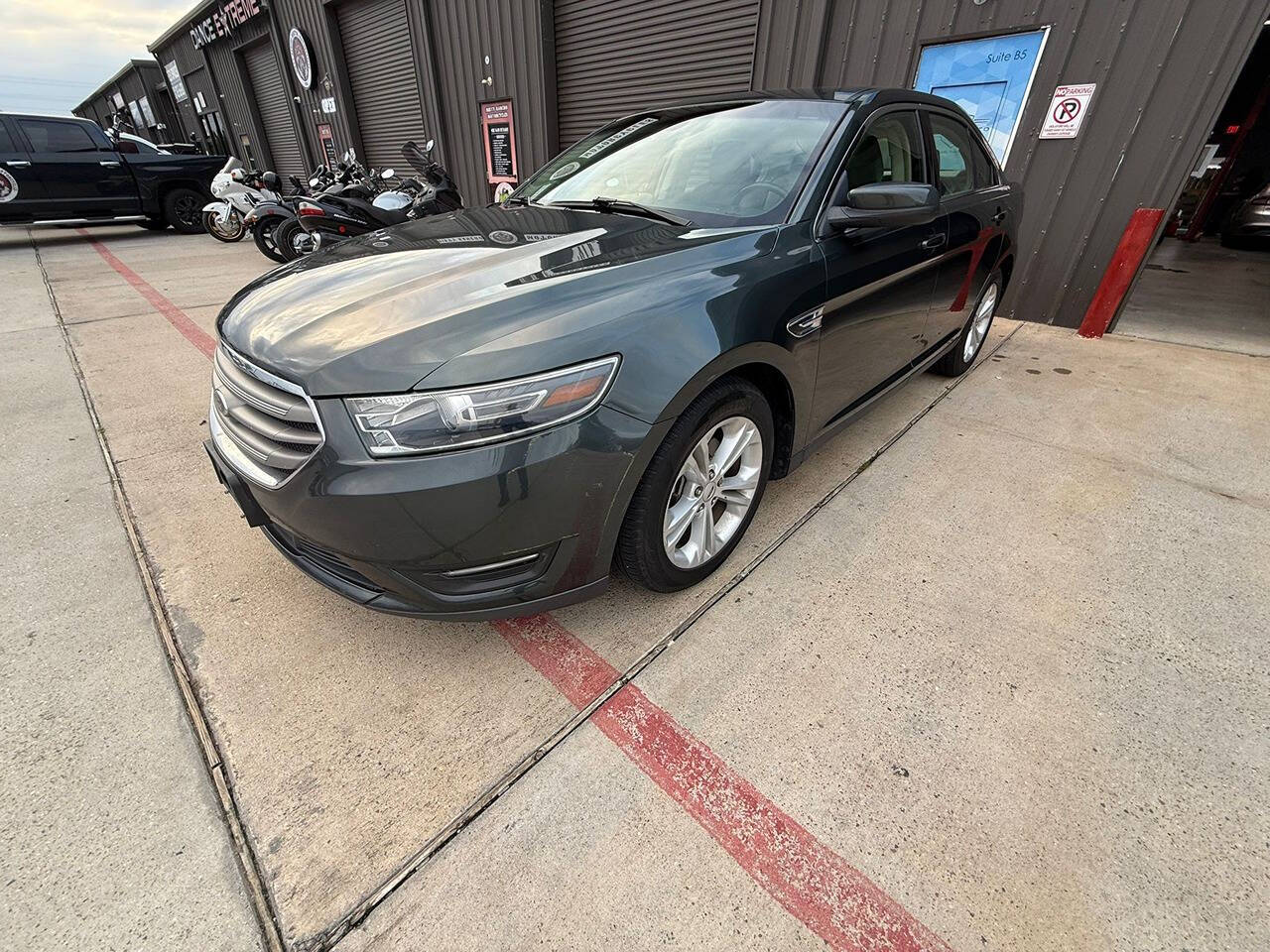 2016 Ford Taurus for sale at Chrome Auto in Houston, TX