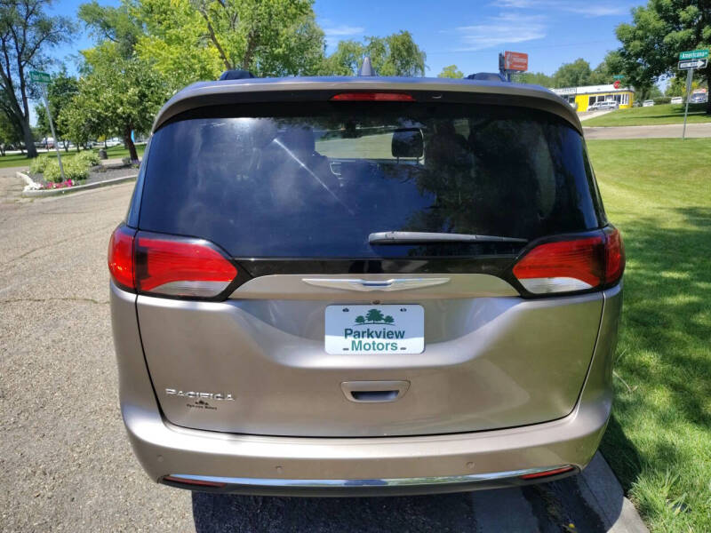 2017 Chrysler Pacifica