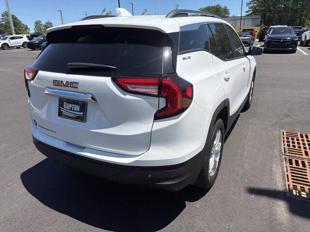2022 GMC Terrain SLE