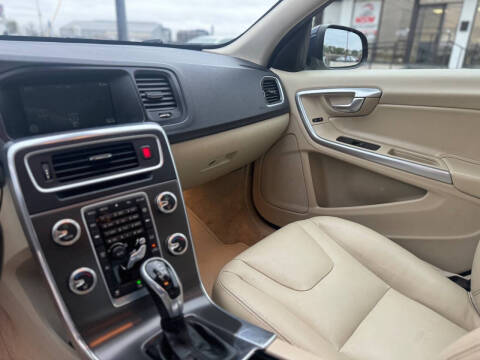 2015 Volvo S60 T5 Drive-E Premier