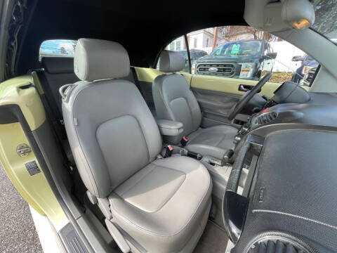 2006 Volkswagen New Beetle Convertible 2.5 PZEV