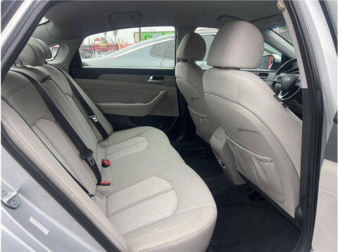 2018 Hyundai Sonata Hybrid SE