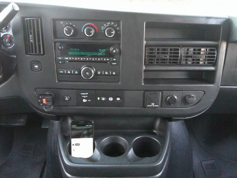 2017 Chevrolet Express LT 3500