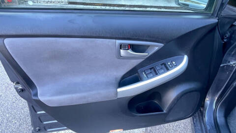 2013 Toyota Prius Three