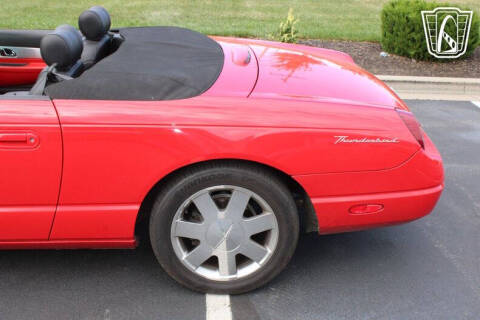 2002 Ford Thunderbird Deluxe