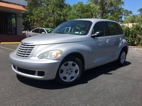 2008 Chrysler PT Cruiser for sale at VICTORY LANE AUTO SALES in Port Richey FL