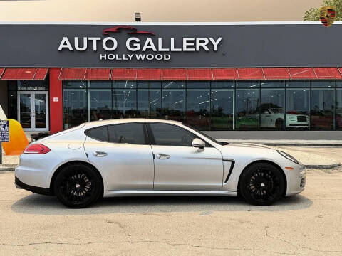 2016 Porsche Panamera