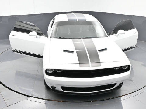 2017 Dodge Challenger SXT