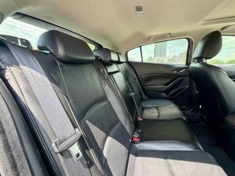 2018 Mazda MAZDA3 Grand Touring