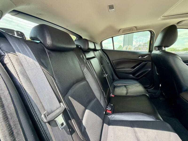 2018 Mazda MAZDA3 Grand Touring