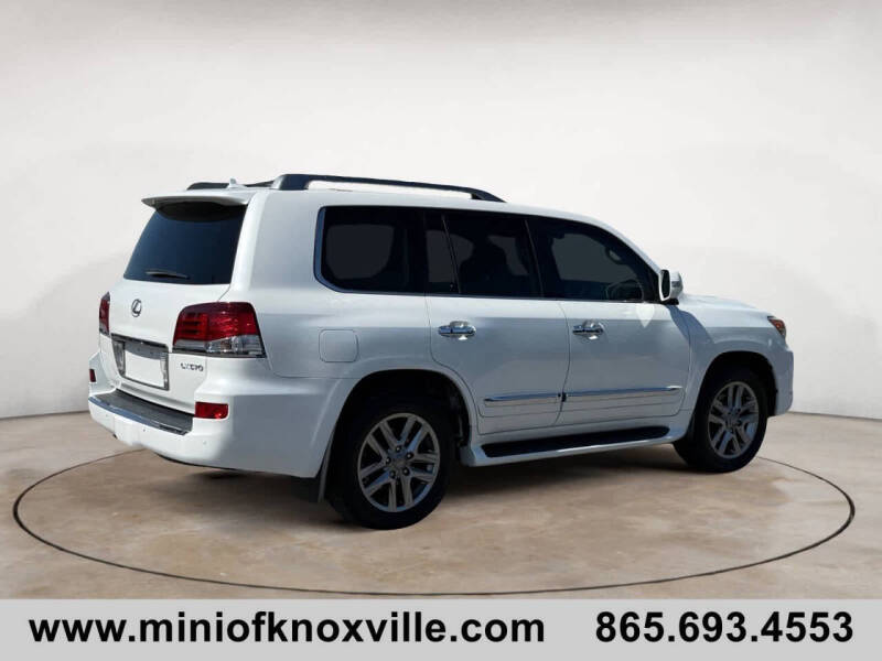 2014 Lexus LX 570