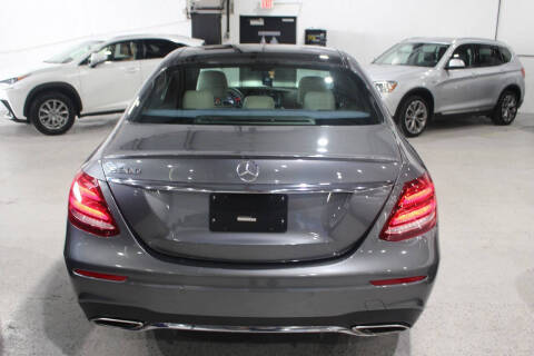 2019 Mercedes-Benz E-Class E 300