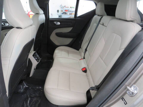 2021 Volvo XC40 T4 Inscription