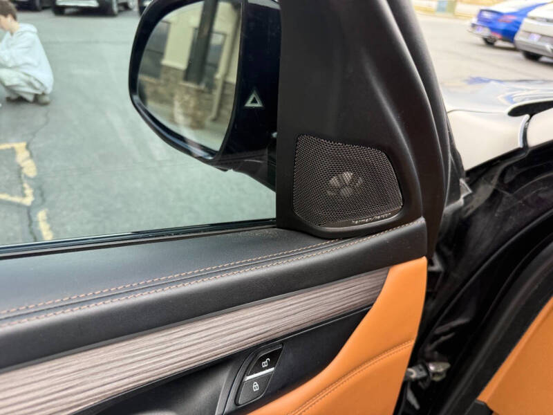 2017 BMW X6 xDrive50i