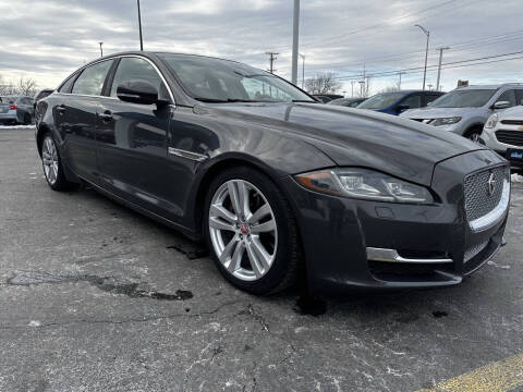 2016 Jaguar XJL Portfolio