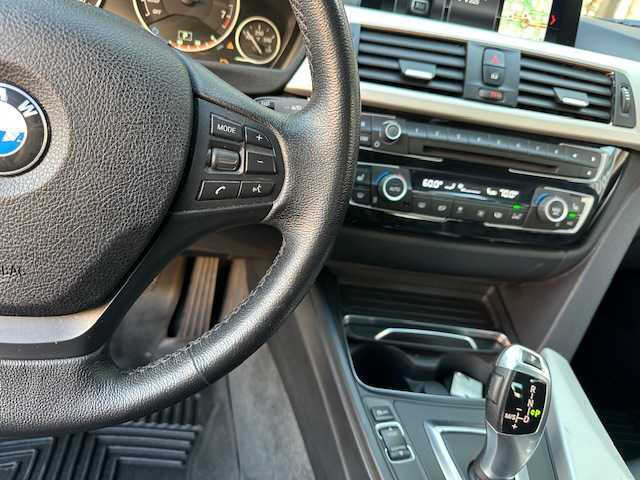 2018 BMW 3 Series 320i xDrive