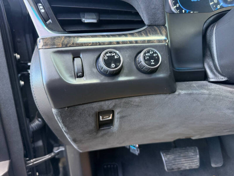 2016 Cadillac Escalade Platinum