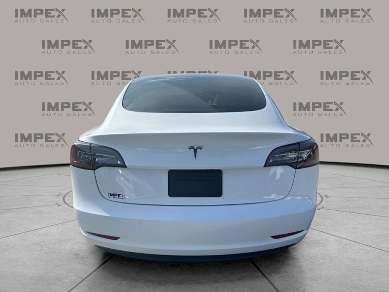 2021 Tesla Model 3 Standard Range Plus