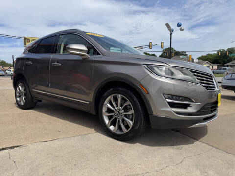 2017 Lincoln MKC Select