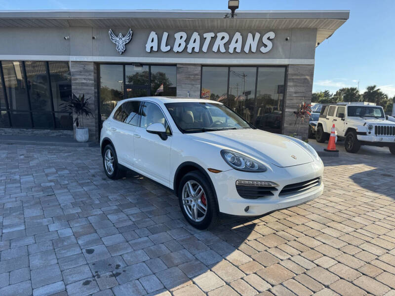 2011 Porsche Cayenne S's photo
