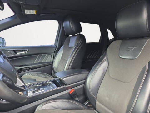 2019 Ford Edge ST
