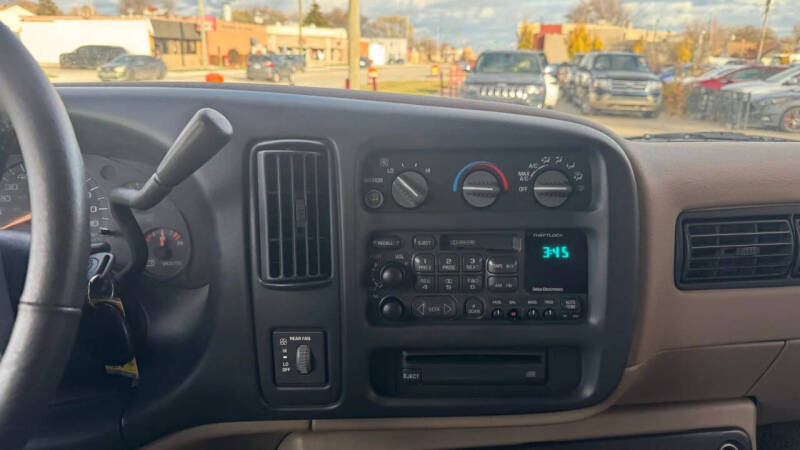 1999 Chevrolet Express G1500