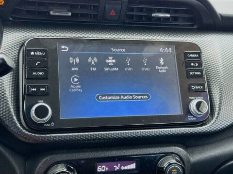 2022 Nissan Kicks SV