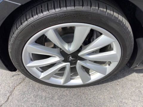 2019 Tesla Model 3 Standard Range Plus