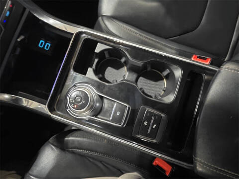 2020 Ford Edge Titanium