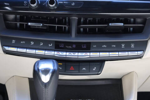 2024 Cadillac CT4 Luxury