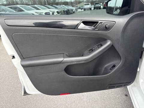 2018 Volkswagen Jetta 1.8T SE Sport