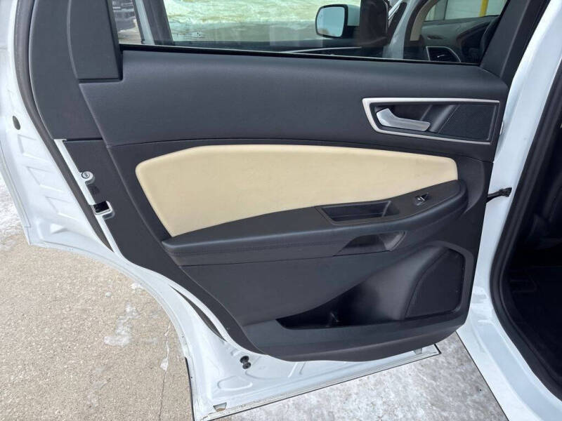 2024 Ford Edge