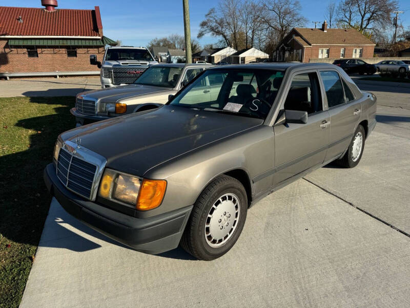 1986 Mercedes-Benz E-Class for sale at MLD Motorwerks Pre-Owned Auto Sales - MLD Motorwerks, LLC in Eastpointe MI