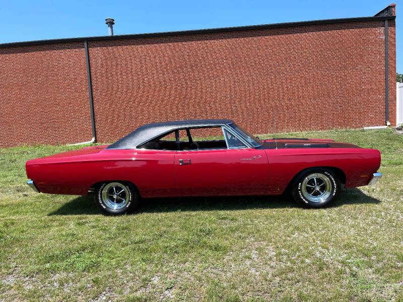 1969 Plymouth Roadrunner for sale at Bob Patterson Auto Sales in East Alton IL