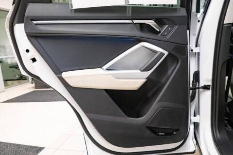 2024 Audi Q3 quattro S line Prem Plus 45 TFSI