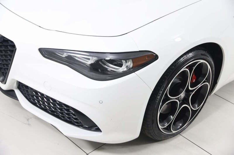 2025 Alfa Romeo Giulia